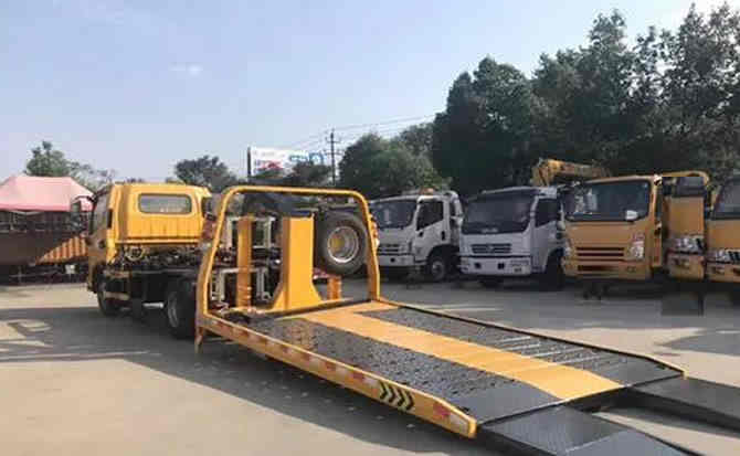 莲花汽车中途维修案例
